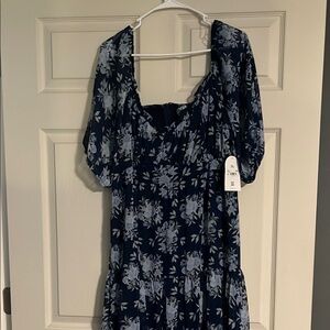 ARULA Navy and White Floral Maxi Dress